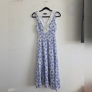 Chic Blue and White Floral Maxi Dress